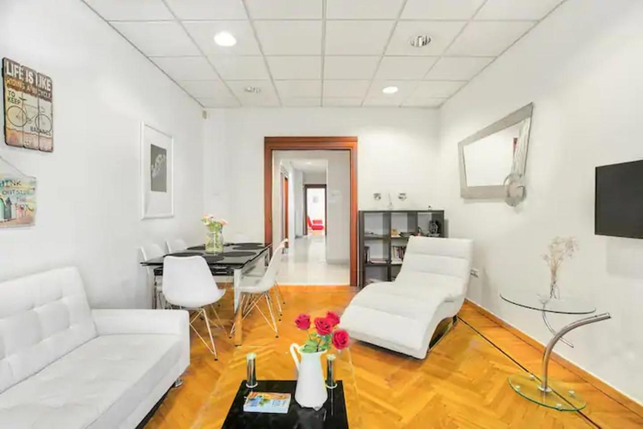 4Bdr Amazing Spacious Full Apt In Plaka Apartman Athén Kültér fotó